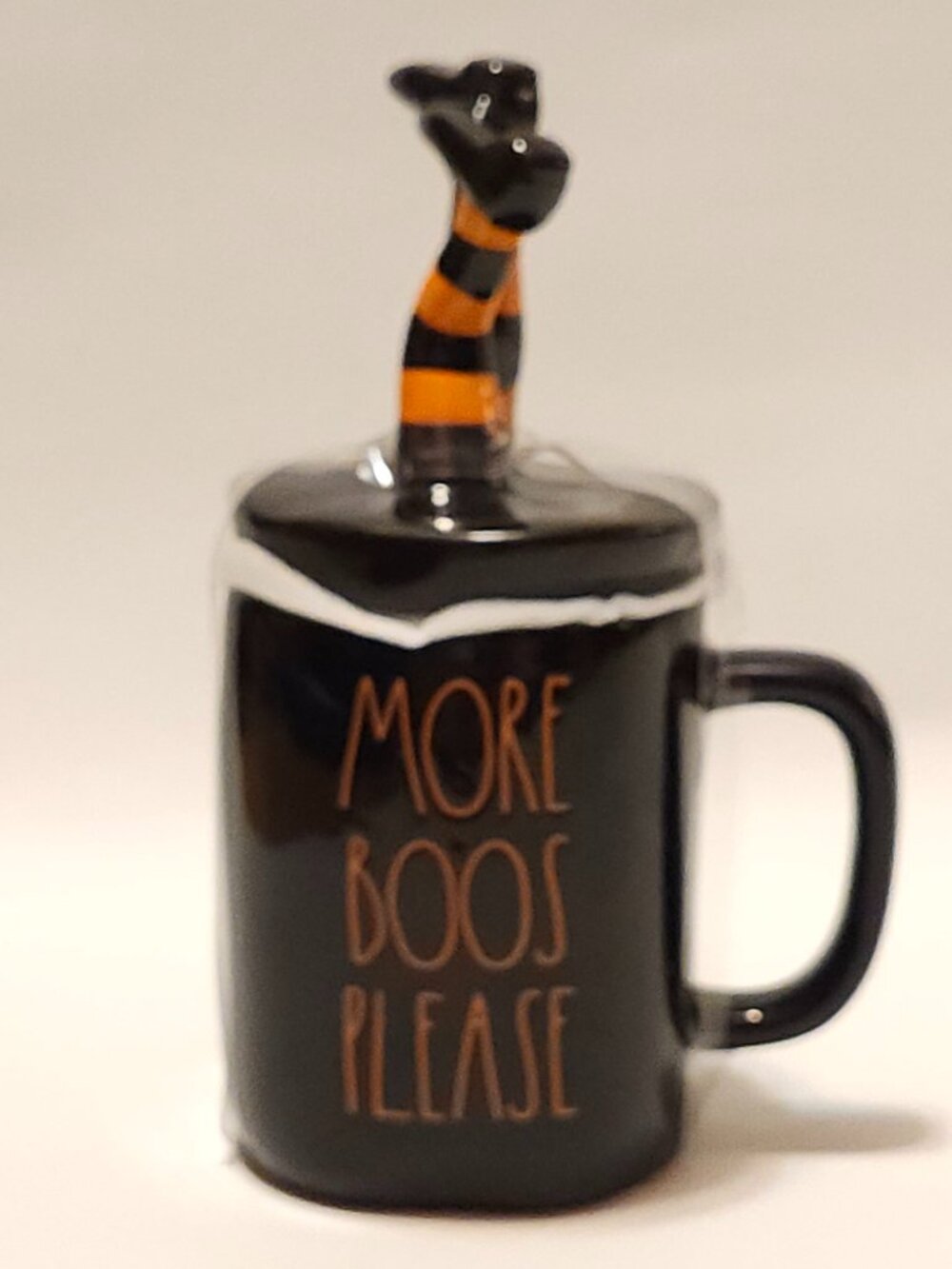 HALLOWEEN RAE DUNN Witches Legs MUG with Lid BNWT MORE BOOS PLEASE